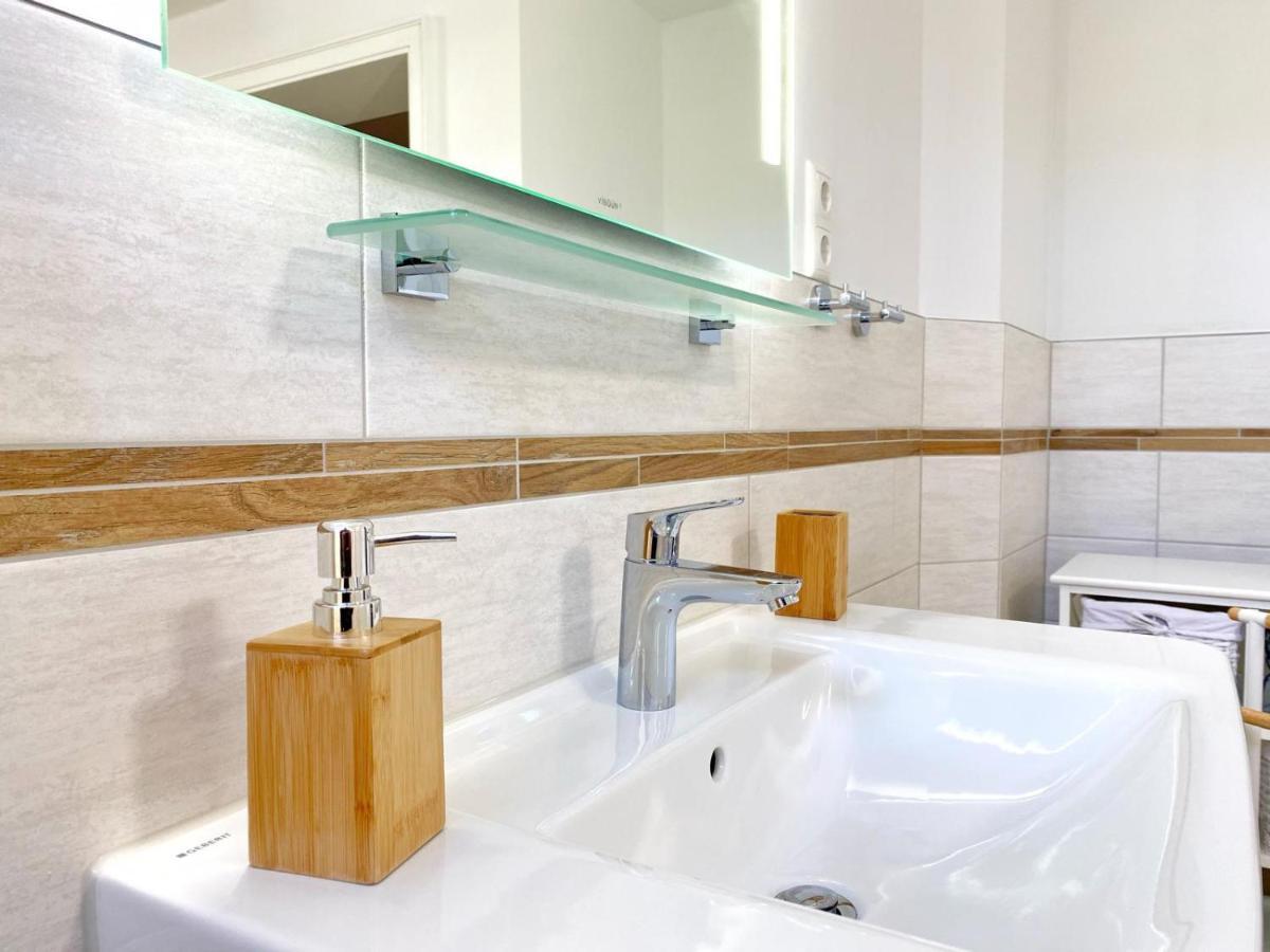 Reethaus Vilmnitz - Ferienwohnung Goor Экстерьер фото